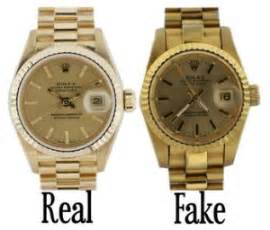 do fake rolexes have a water marked crystle|how to identify a rolex.